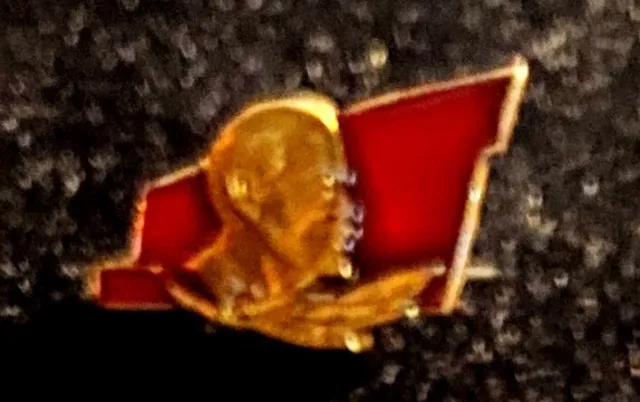Vintage Soviet Russian USSR Communist Vladimir Lenin MINI RED FLAG Pinback Rare