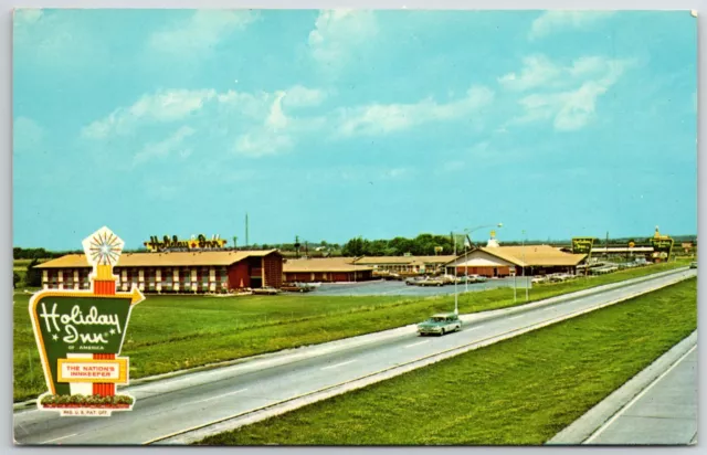 Perrysburg Ohio 1960s Postcard Toledo Turnpike Holiday Inn Motel