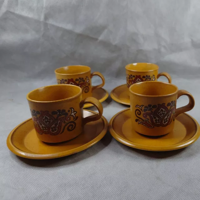 Teacups 4 X Royal Worcester Palissy Beauvais Cups and Saucers  VGC