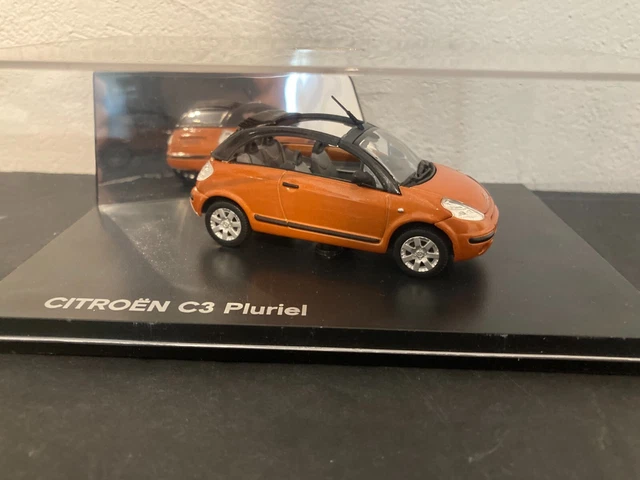 1/43 Norev Citroen C3 Pluriel avec 2 toits interchangeable TBEen coffret vitrine