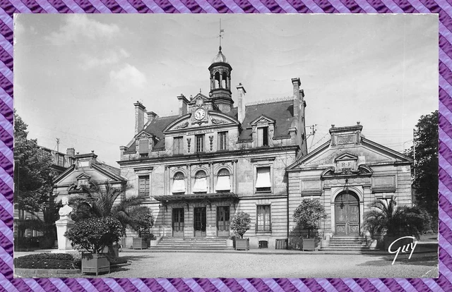 CPSM - 95 - ARGENTEUIL - L'Hotel de ville