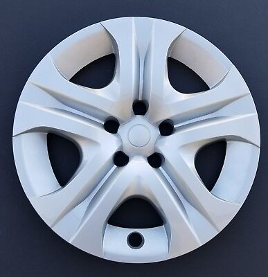 One New Wheel Cover Hubcap Fits 2013-2018 Toyota RAV4 LE 17" Silver 5 Spoke
