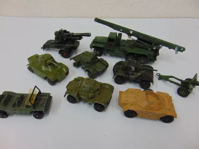 DINKY TOYS MILITARY VEHICLES x 9 ARMOURED SCOUT CARS ETC VINTAGE DIE CAST MODEL