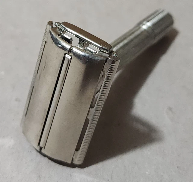 Vintage 1962 Gillette Tto De Slim Adjustable 1-9 Safety Razor