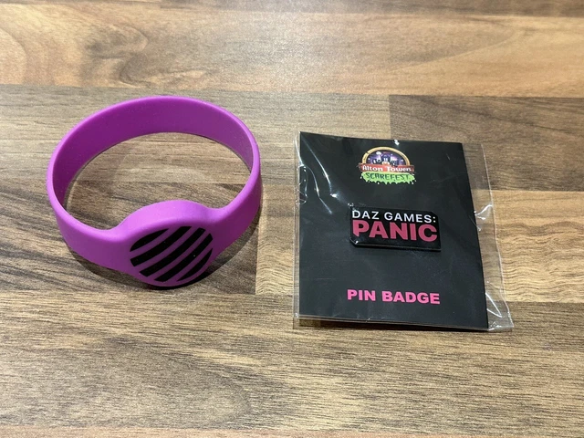 Alton Towers Resort Scarefest Pin Badge Daz Games Panic & Game Bracelet Rare
