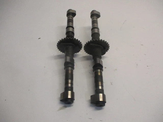 82 Suzuki Gs1100 Gs 1100 Gk Z Intake And Exhaust Cam Shafts
