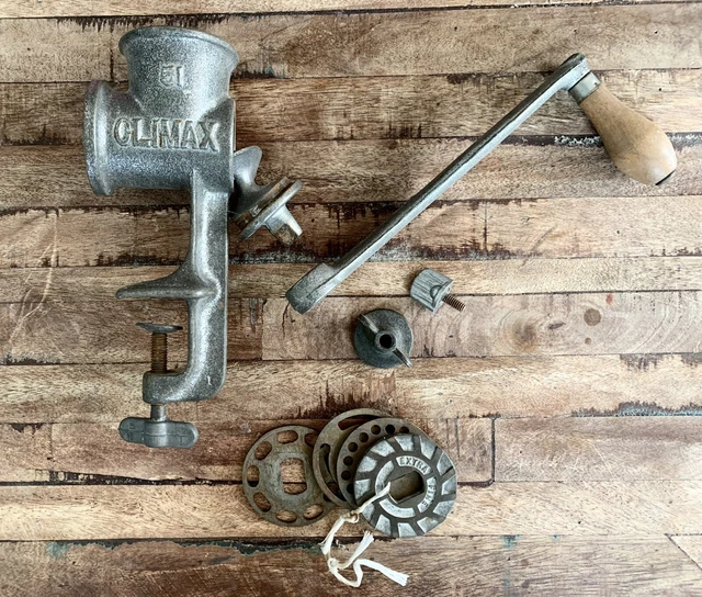 VINTAGE/ANTIQUE CLIMAX 51 Manual Hand Crank Meat Grinder 1950s Farm