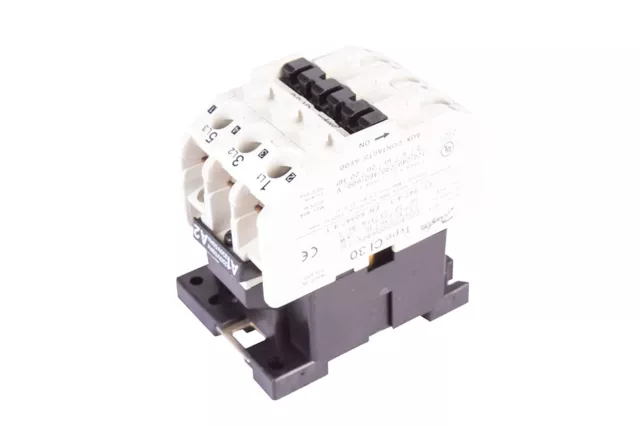 Danfoss Ci30 230V 230V Contacteur Id150748 Expédition En 24 Heures Seulement