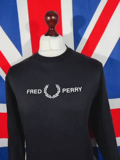 Sudadera con logotipo gráfico de Fred Perry - M - negra - Mod terrazas casuales