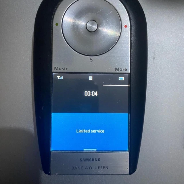 BANG AND OLUFSEN Samsung Serenata SGHF310 Mobile Phone £263.00