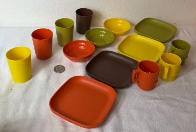 Vintage Tupperware Toy Mugs, Cups MINI, Yellow, Brown, Green, Orange,  1980s, 1400 Pretend Play, Children's Set, Coffee, Tea, Stackable 