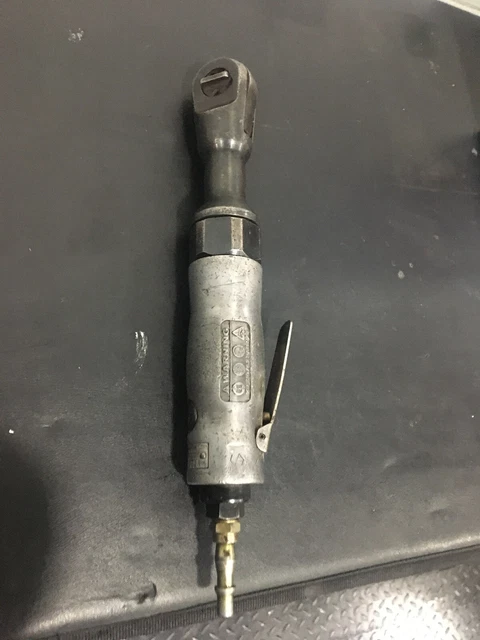 Blue Point by Snap On 3/8” Air Ratchet.