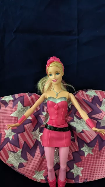 Barbie Princess Power Super-Prinzessin 2015 Mattel Puppe