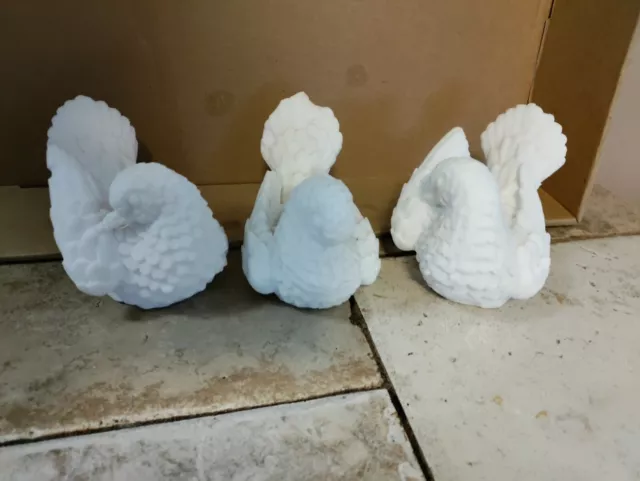 3 VINTAGE White Alabaster Doves Made in Italy By A. Santini