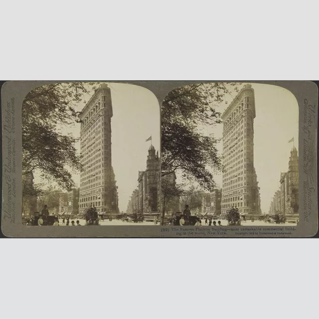 Stereofotografie: Underwood & Underwood. Flatiron Building, NY 1904.