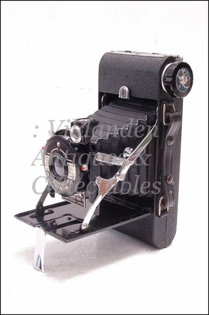 A Soho Pilot full bakelite folding camera, UK, rare -1933