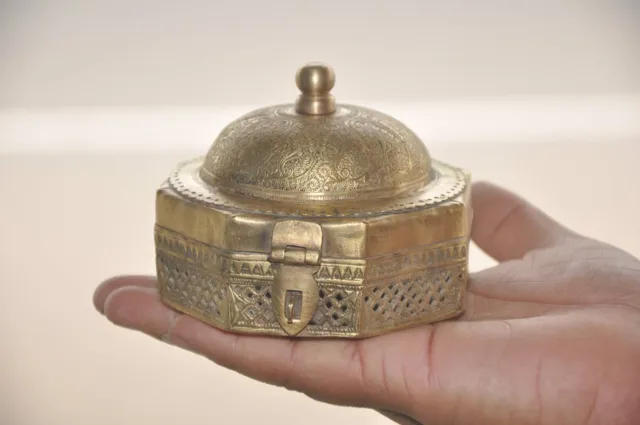 Vintage Brass Engraved Work Octagonal Jali Cut Fine Quality Betel Nut Box
