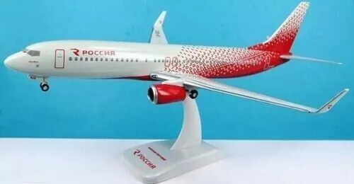 Rossiya Airlines Boeing 737-800 1/200 scale desk model NEW Hogan