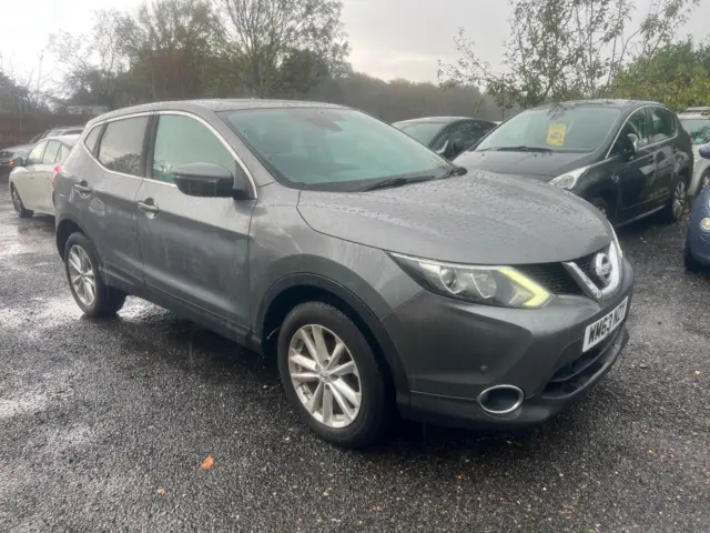 Direct From The Main Agent Nissan Qashqai 1.5 Dci Acenta Premium 2014 5 Dr Hatch