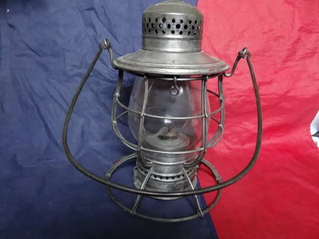 Antique Pat.1893 C.T.Ham Mfg. Co 39 Rail Road Lantern Antique Pat.1893 C.T.Ham Mfg. Co 39 Rail Road Lantern