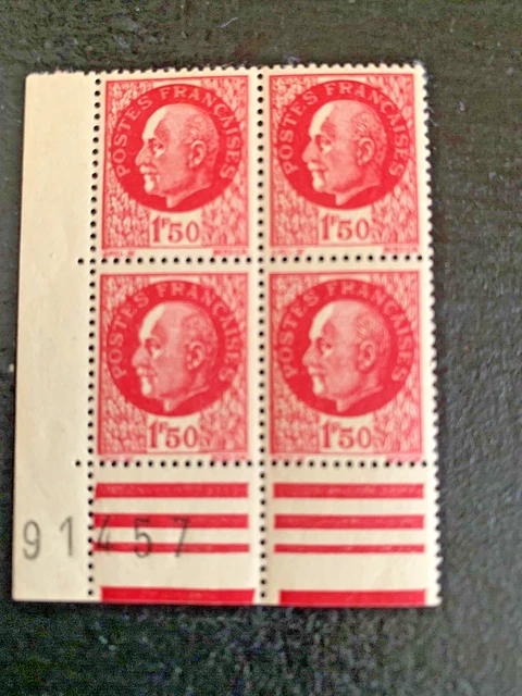 TIMBRE FRANCE BLOC de 4 Timbres Pétain 1f50 rose num 516 EUR 5,00