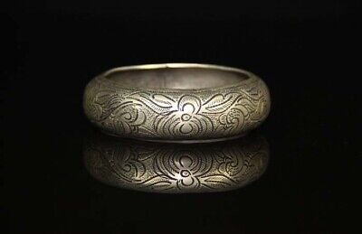 Old tribal exotic chinese hand-carved miao silver bracelet