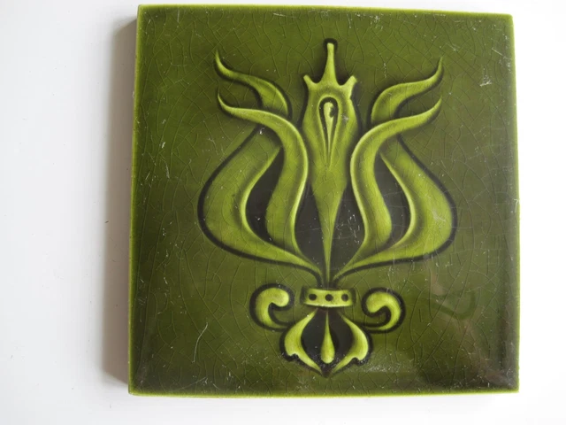 Antique 6" Moulded Majolica Art Nouveau Tile - H.& R. Johnson Green Fleur De Lys
