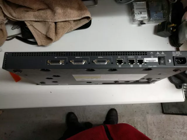 Cisco 2500 Series Model 2503 Dual Serial Router