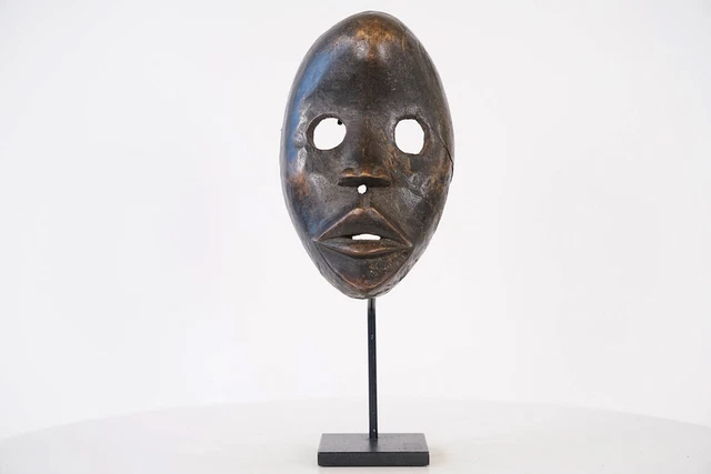 Attractive Dan Mask 8.5" - Ivory Coast - African Art 2