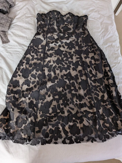GORGEOUS EVENING COCKTAIL Dress By Wallis Lightly boned