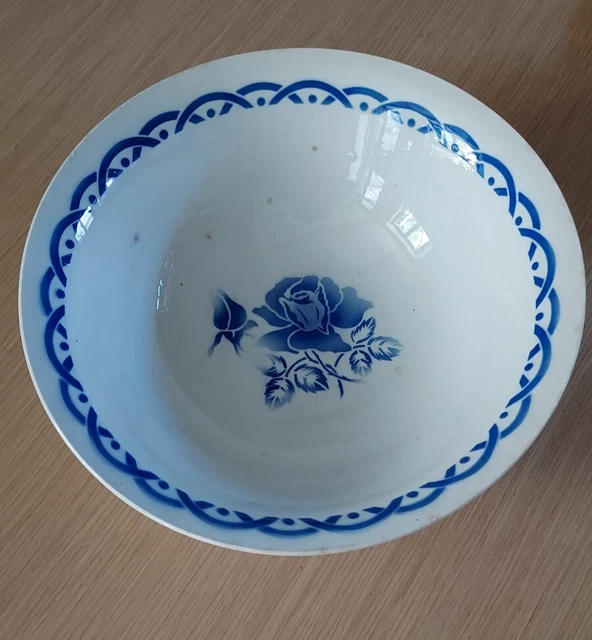 Ancien Saladier Digoin & Sarreguemines – Décor Légumes – Céramique Blanche