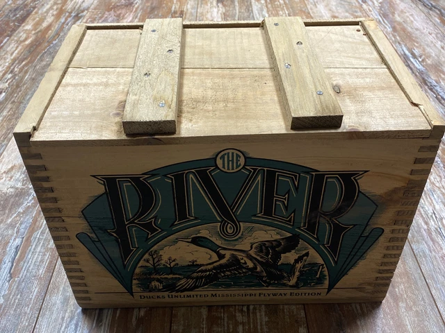 vintage Remington Magnum wood ammo crate Ducks Unlimited 500shot empty 15x11x10”