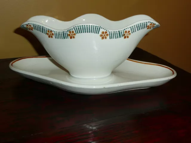 SAUCIERE EN FAIENCE ; Modèle Parame