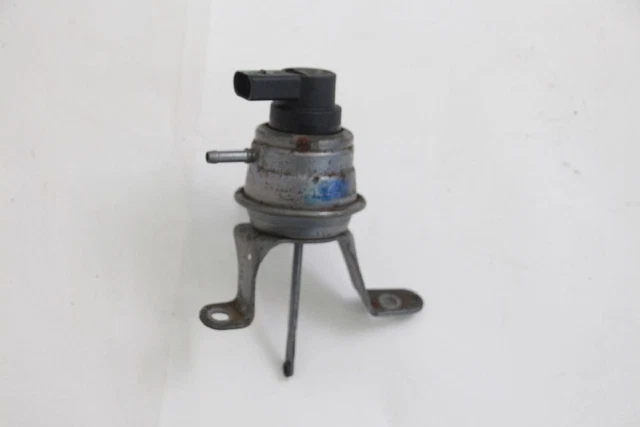 Valvola di vuoto Opel ANTARA 11311100076 2.2 120 kW 163 HP diesel 23885