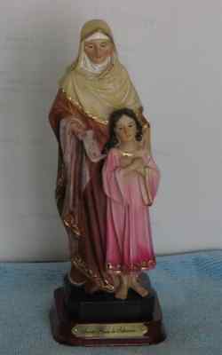 Beautiful statue of St-Anne with Virgin Mary