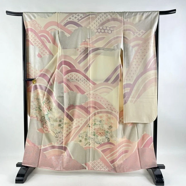 Japanese Kimono Furisode Pure Silk Tree Peony Pattern Of Clouds Cream Embroidery