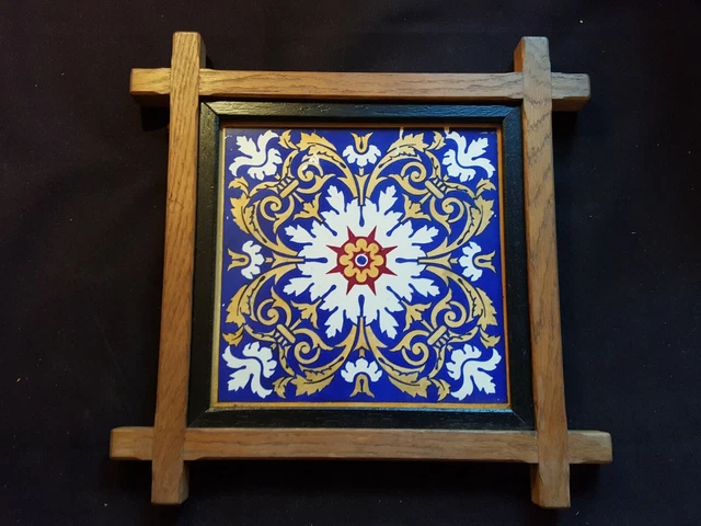One Original Reclaimed Antique Ceramic Minton's Tile In A Wooden Frame (ER424)