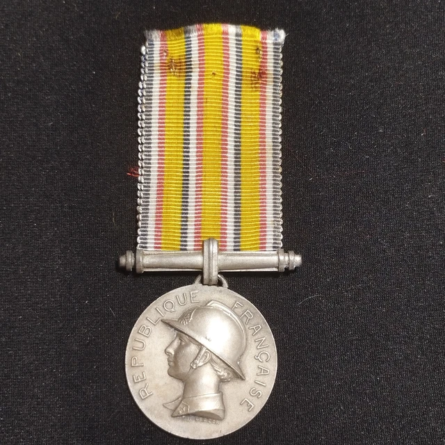 V16S*(REF8644) MÉDAILLE DES sapeurs pompiers FEUERWEHR german MEDAL EUR