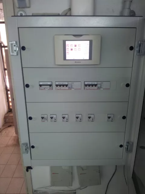 Impianto VRV DAIKIN R410 completo di unità interne a cassetta + recuperatori