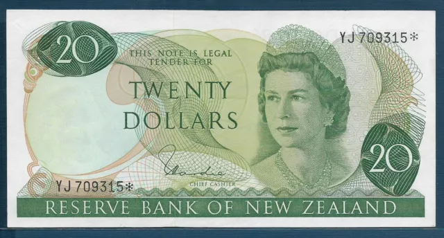 New Zealand 20 Dollars Star Replacement, 1967 / 1977, P 167d / Sign Hardie, XF+