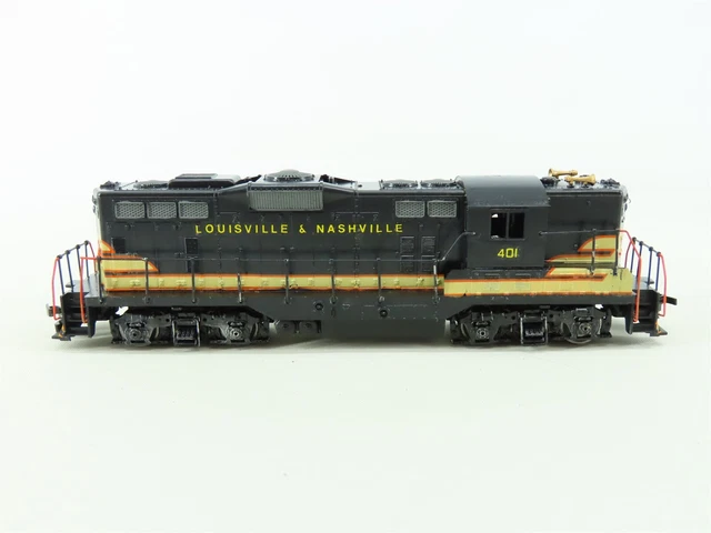 HO Scale Athearn L&N Louisville & Nashville EMD GP7 Diesel #401 - Custom HO Scale Athearn L&N Louisville & Nashville EMD GP7 Diesel #401 - Custom