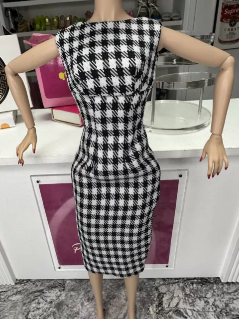 Integrity Toys VICTOIRE ROUX Love Knot Of Gold EAST59TH Fashion DOLL Dress Gown