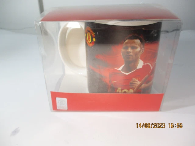 Manchester United Ryan Giggs Coffee Mug 2002 Official Merchandise Boxed