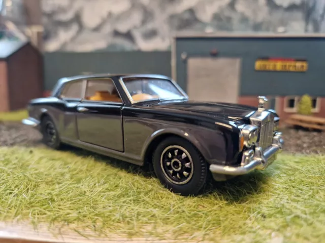 Vintage Corgi Rolls Royce Corniche Black & Grey