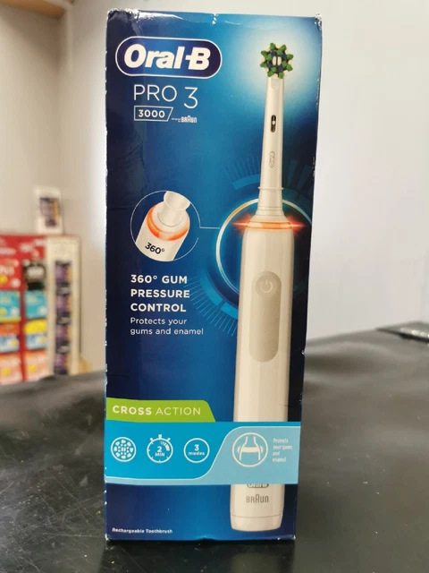 Oral-B PRO 3 3000 CrossAction elektrische Zahnbürste - weiß