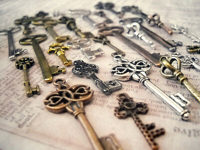 Steampunk Key Charms Pendants Skeleton Keys Assorted Bronze Silver Gold 5/10/25+