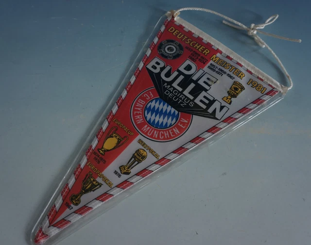 Fanion Vintage FC Bayern Munich - "Die Bullen" - Rare Collection