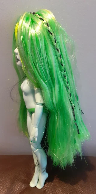 Shadow High Doll Harley Limestone Neon No Clothes just Stand Comb Hangers NEW!! 3