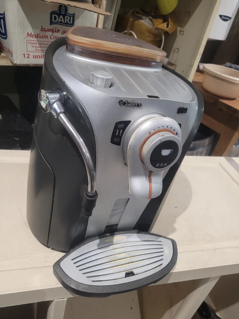 Machine a café broyeur Saeco Lirika occasion pour pièce ou a réparer - Électroménager Machine a café broyeur Saeco Lirika occasion pour pièce ou a réparer - Électroménager