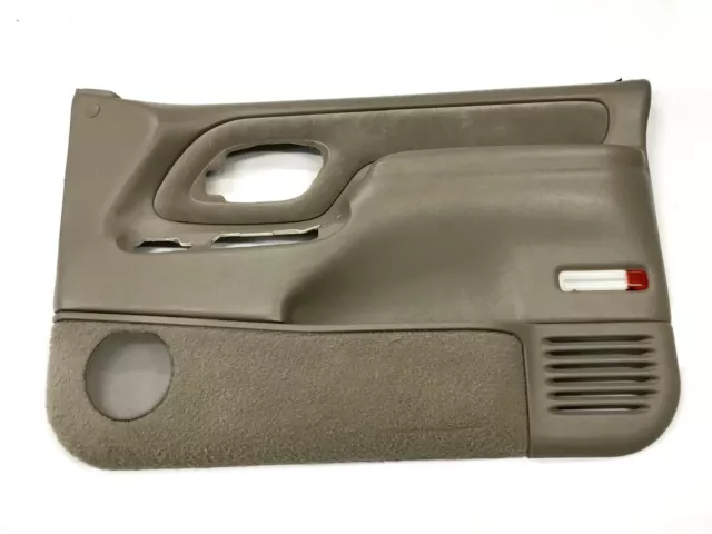 95-99 Chevy GMC Silverado C/K Tahoe Front Right DOOR PANEL TAN W/ Pins CLEANED